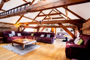 Lounge- click for photo gallery